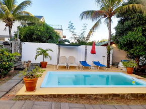 Charming Apartment in Flic en Flac – 50m² with Pool